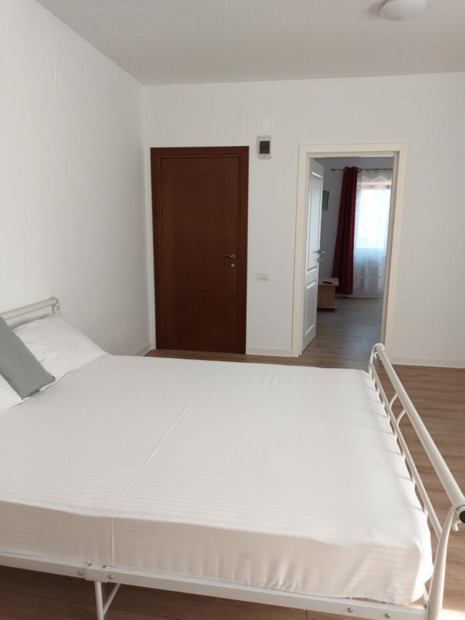 Hotel Vila Cosmin Eforie Nord Exterior foto